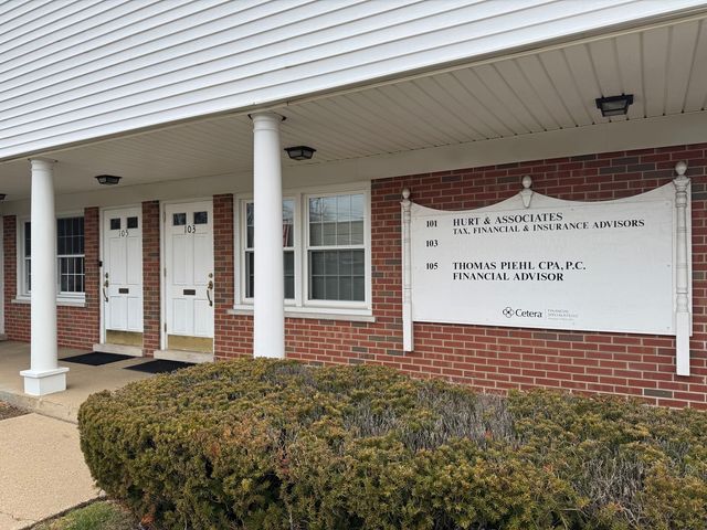 103 Orchard Terrace 103, Lombard, IL 60148