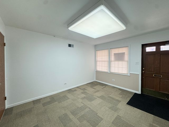 103 Orchard Terrace 103, Lombard, IL 60148