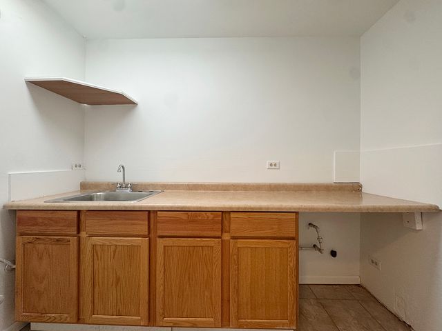 103 Orchard Terrace 103, Lombard, IL 60148