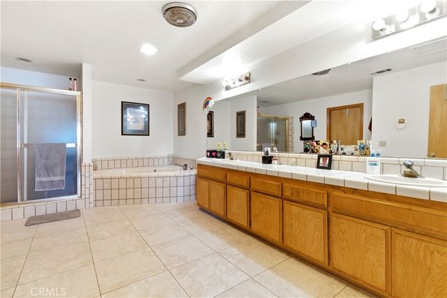 11468 Kiowa, Apple Valley, CA 92308