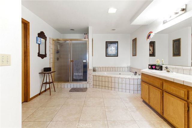 11468 Kiowa, Apple Valley, CA 92308