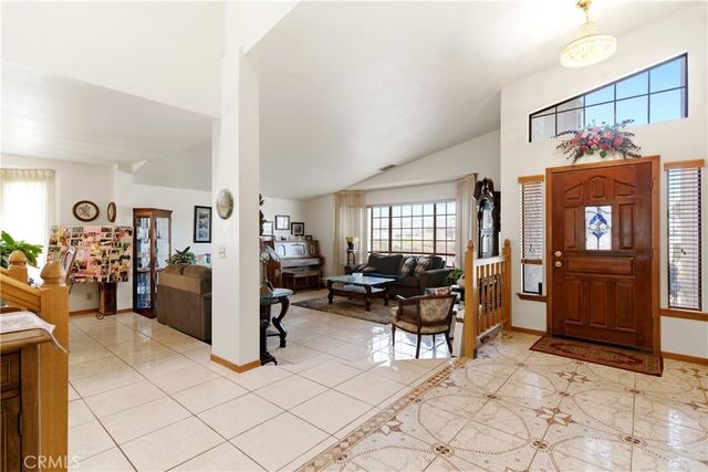 11468 Kiowa, Apple Valley, CA 92308