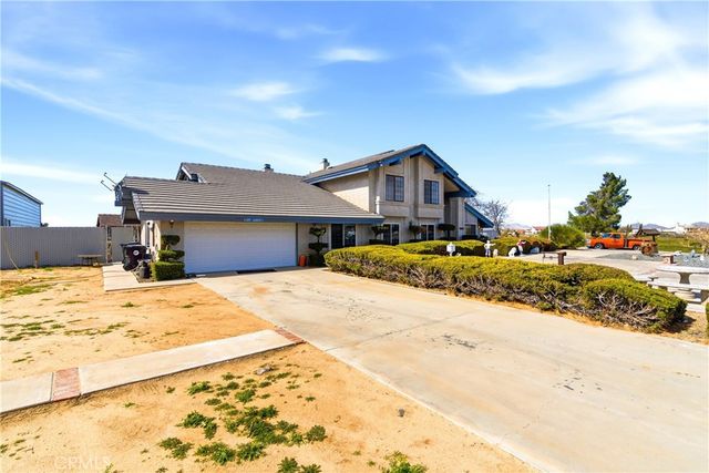 11468 Kiowa, Apple Valley, CA 92308