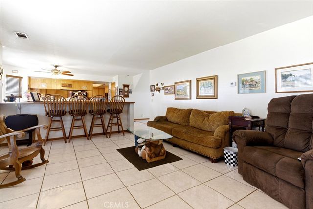 11468 Kiowa, Apple Valley, CA 92308