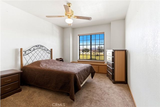 11468 Kiowa, Apple Valley, CA 92308