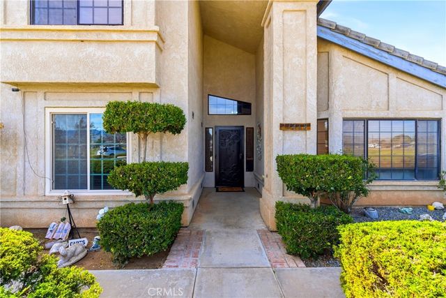 11468 Kiowa, Apple Valley, CA 92308