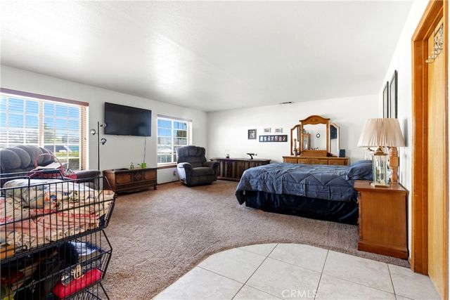 11468 Kiowa, Apple Valley, CA 92308