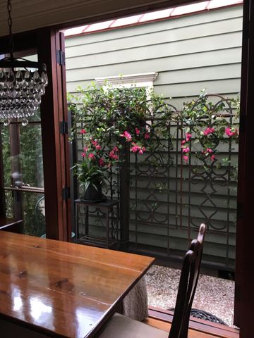 17 West Street, Charleston, SC 29401