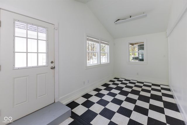 8650 Fall Creek Road, Indianapolis, IN 46256