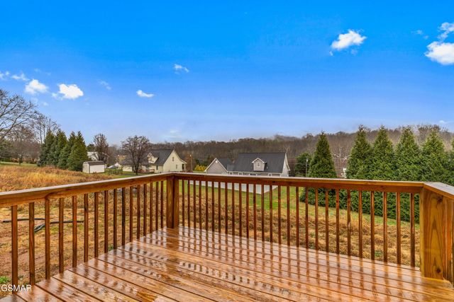 241 Stewart Hills Drive, Rogersville, TN 37857