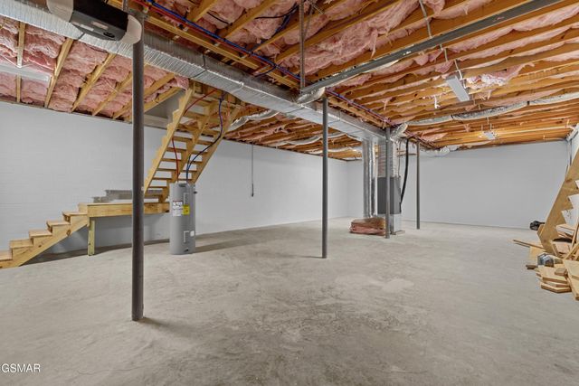 241 Stewart Hills Drive, Rogersville, TN 37857