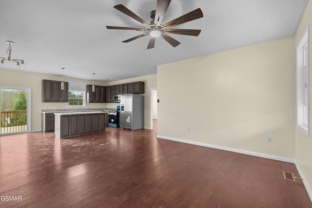 241 Stewart Hills Drive, Rogersville, TN 37857