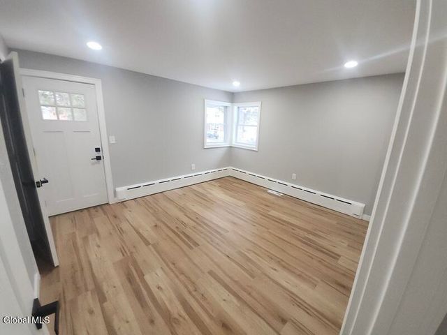 27 Kirby Road, Saratoga Springs, NY 12866