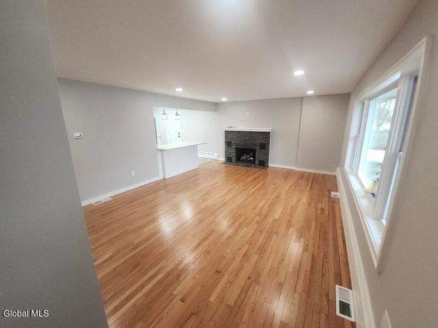 27 Kirby Road, Saratoga Springs, NY 12866