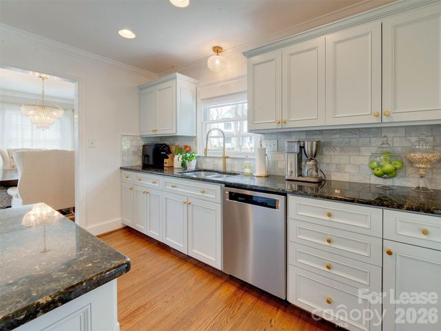 3221 Sunset Drive, Charlotte, NC 28209