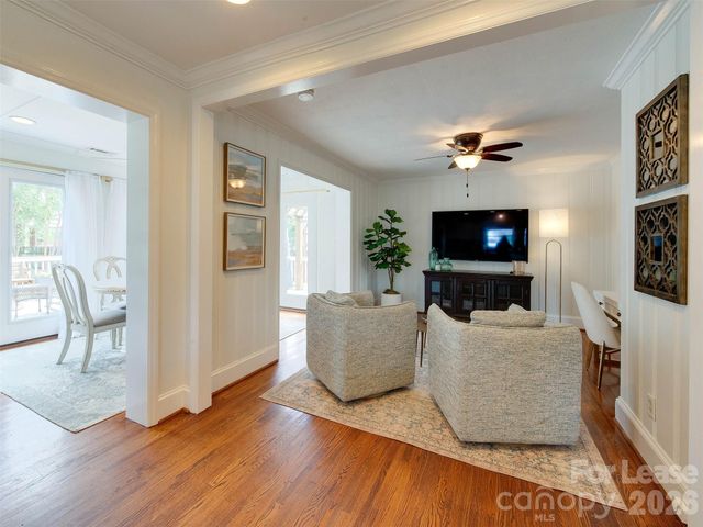 3221 Sunset Drive, Charlotte, NC 28209