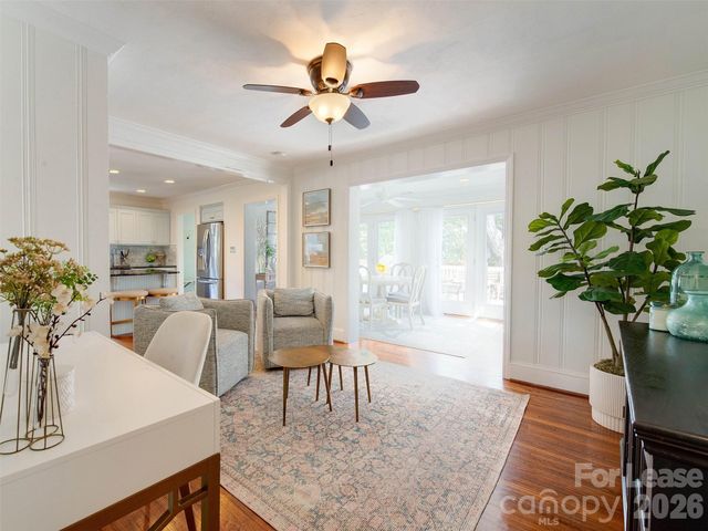 3221 Sunset Drive, Charlotte, NC 28209