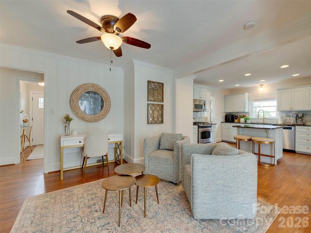 3221 Sunset Drive, Charlotte, NC 28209