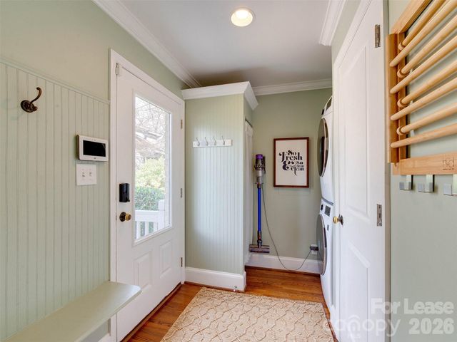 3221 Sunset Drive, Charlotte, NC 28209