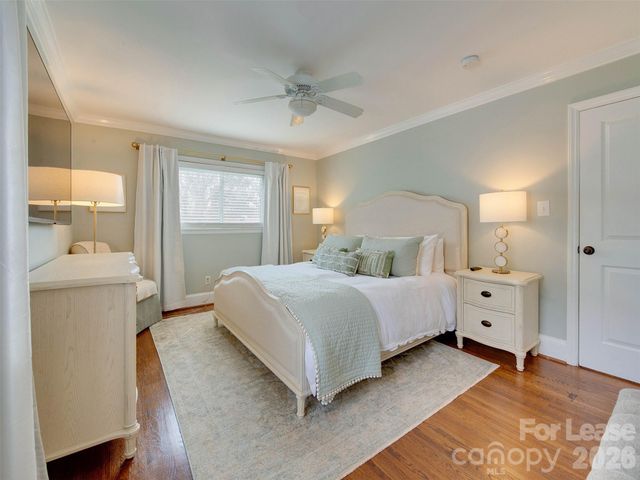 3221 Sunset Drive, Charlotte, NC 28209