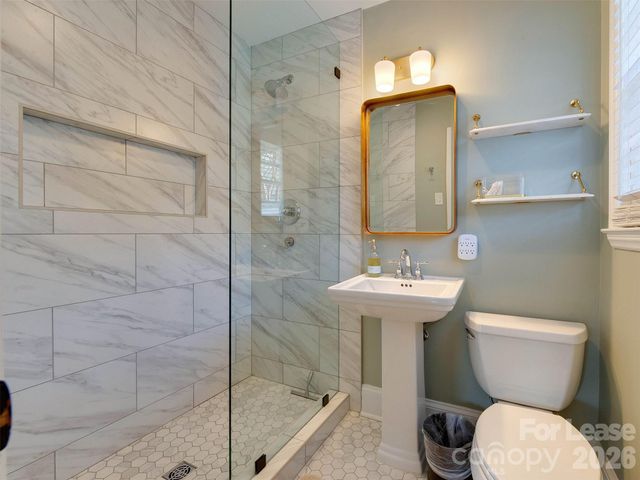 3221 Sunset Drive, Charlotte, NC 28209