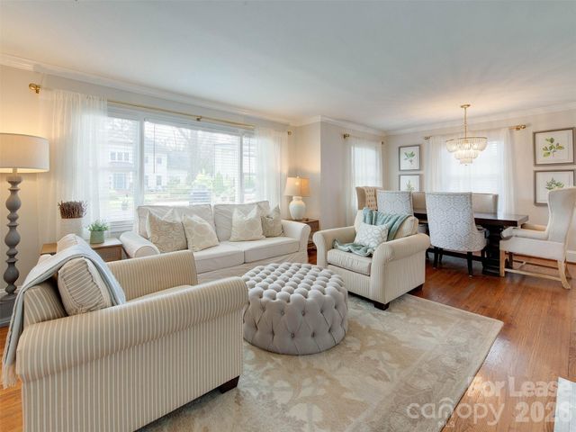 3221 Sunset Drive, Charlotte, NC 28209