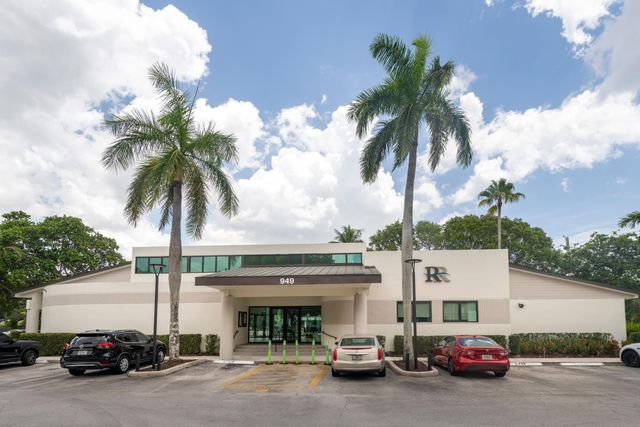 900 RIVER REACH Drive 104, Fort Lauderdale, FL 33315
