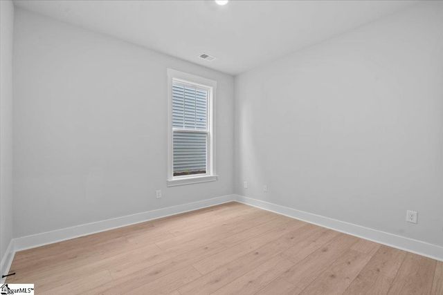 465 Amaryllis Lane, Woodruff, SC 29388