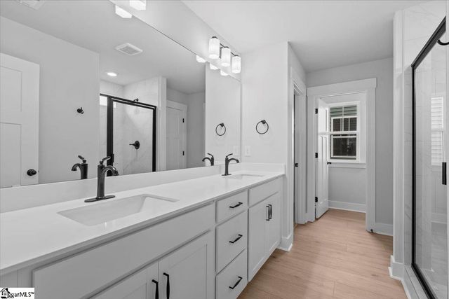 465 Amaryllis Lane, Woodruff, SC 29388