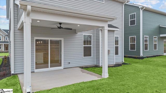 465 Amaryllis Lane, Woodruff, SC 29388