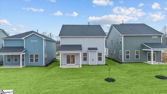 465 Amaryllis Lane, Woodruff, SC 29388