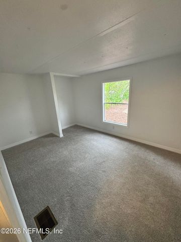 228 BROWNS HAMMOCK Road, Crescent City, FL 32112