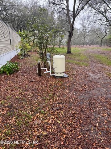 228 BROWNS HAMMOCK Road, Crescent City, FL 32112
