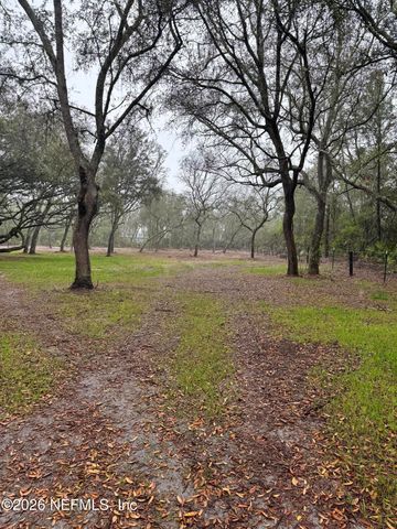 228 BROWNS HAMMOCK Road, Crescent City, FL 32112