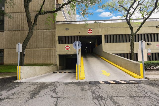 150-38 Union Turnpike 8D, Flushing, NY 11367