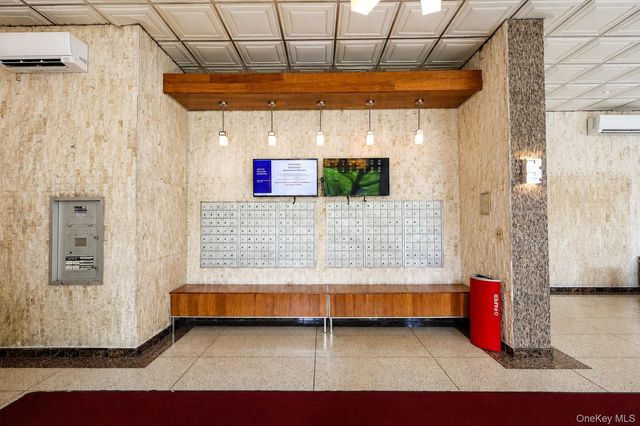 150-38 Union Turnpike 8D, Flushing, NY 11367