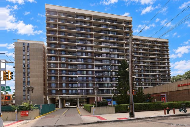 150-38 Union Turnpike 8D, Flushing, NY 11367