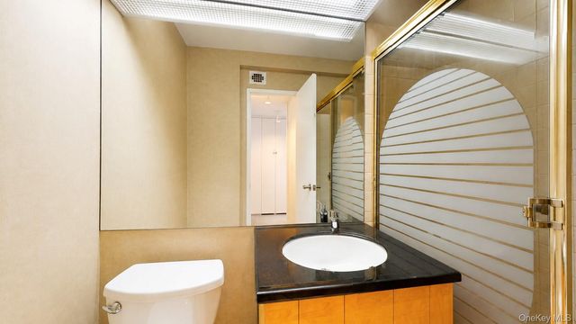 150-38 Union Turnpike 8D, Flushing, NY 11367