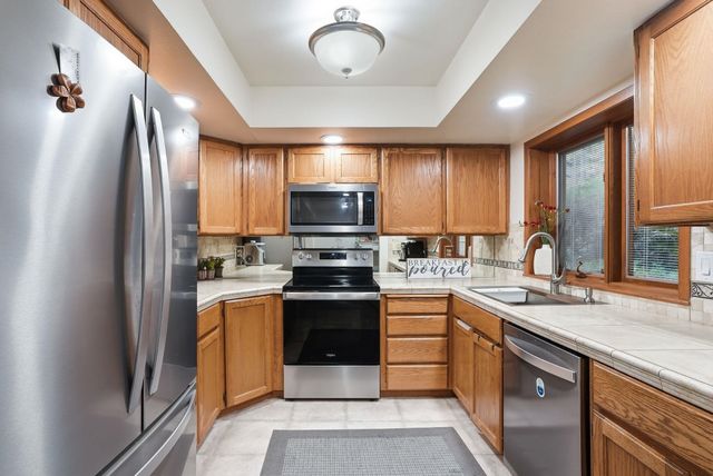 22804 E Clearwater Ln, Liberty Lake, WA 99019