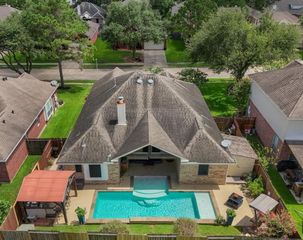 4415 Blooming Garden Court, League City, TX 77573