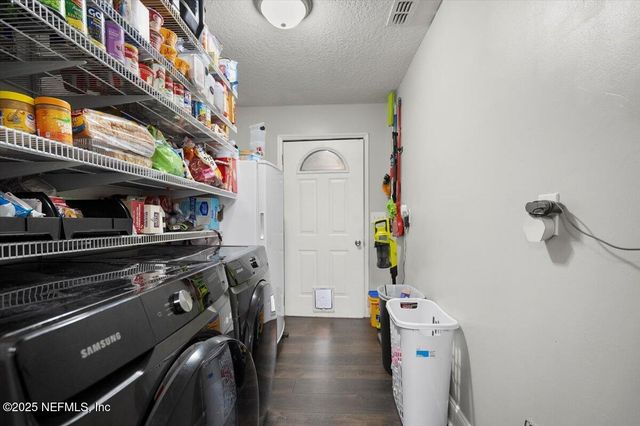 54207 BEA Road, Callahan, FL 32011