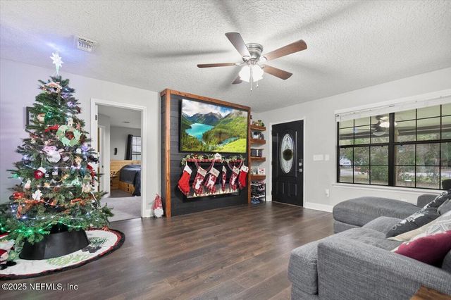 54207 BEA Road, Callahan, FL 32011