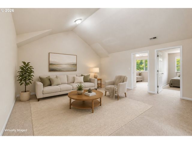 2106 CHARLIE Ct, Forest Grove, OR 97116