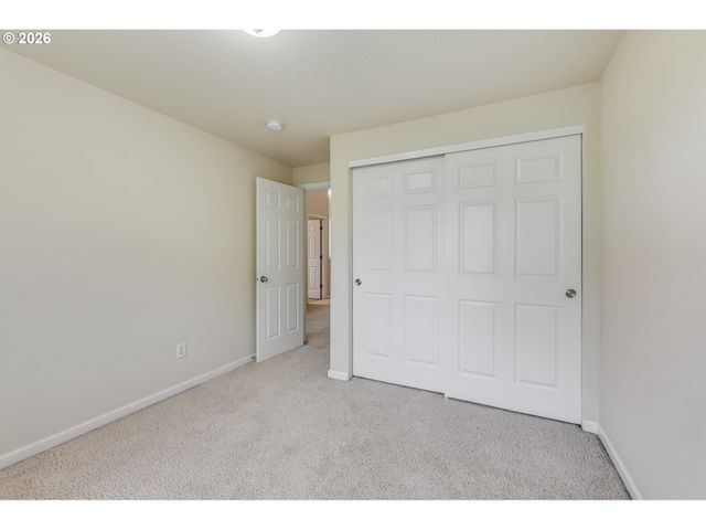 2106 CHARLIE Ct, Forest Grove, OR 97116
