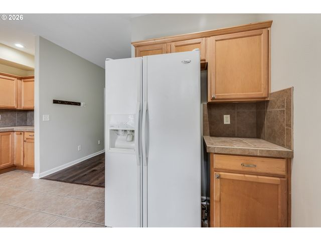 2106 CHARLIE Ct, Forest Grove, OR 97116