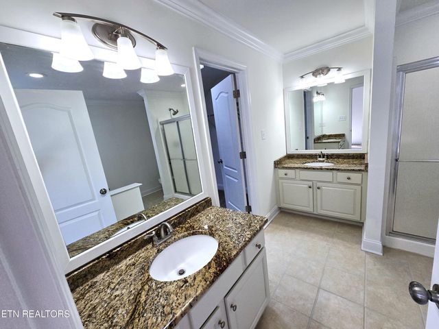 10237 Canton Place Lane, Knoxville, TN 37922
