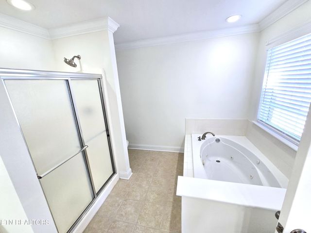 10237 Canton Place Lane, Knoxville, TN 37922