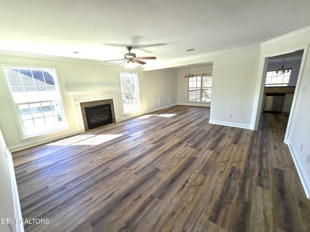 10237 Canton Place Lane, Knoxville, TN 37922