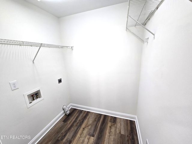 10237 Canton Place Lane, Knoxville, TN 37922