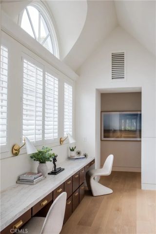 1962 Port Cardiff, Newport Beach, CA 92660